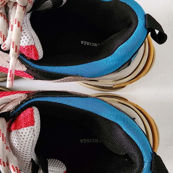 Balenciaga Track Sneaker - Picture 5 of 6